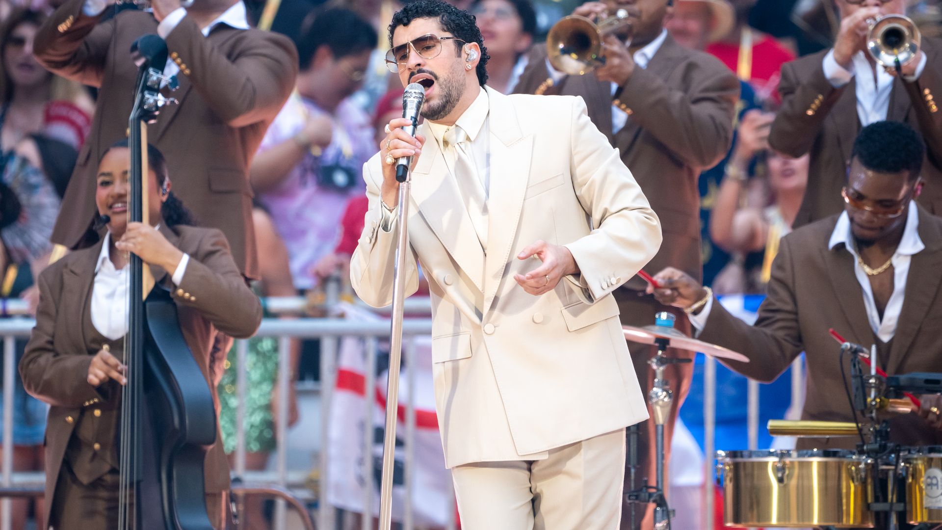 El concierto de Bad Bunny se viene abajo en Milán: cancelado en plena actuación y evacuados de urgencia por una demoledora tormenta