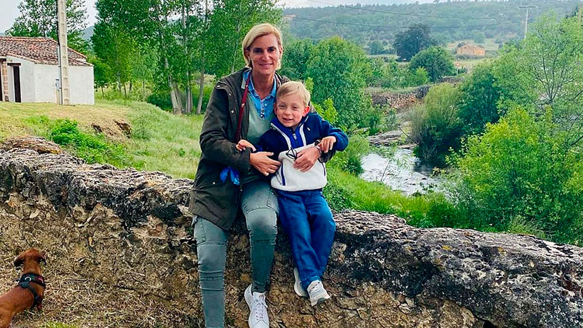 ¿Cómo está la infanta Cristina? ¿Cómo ve a don Juan Carlos? María Zurita habla de su familia y de su faceta de madre