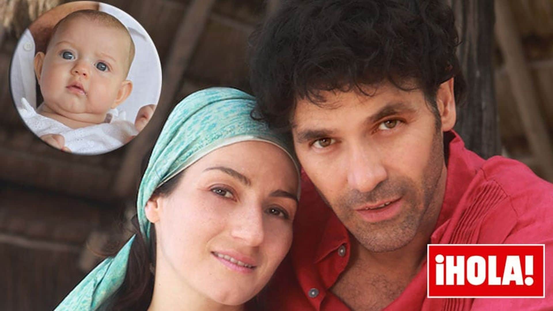 Valentino Lanús presenta a su hija María Magdalena en exclusiva a ¡HOLA! México