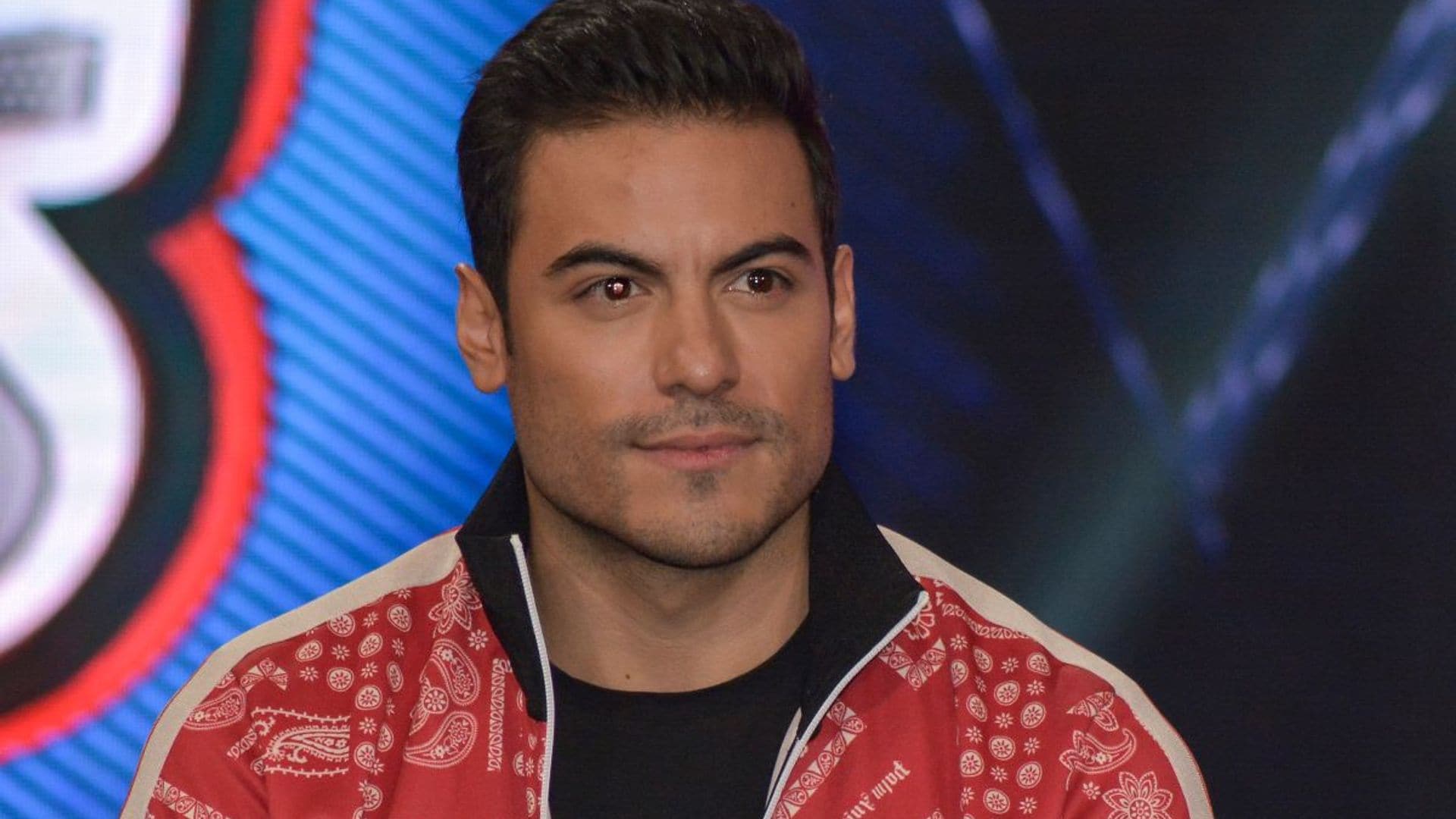 'El concierto más difícil de mi vida', Carlos Rivera en su regreso a los escenarios tras la partida de su papá