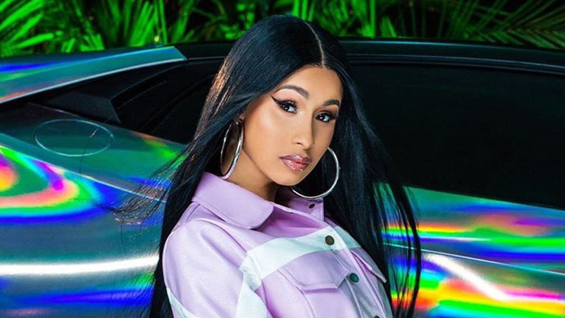 Cardi B dice adiós a las cirugías estéticas luego de revelar una impactante fotografía