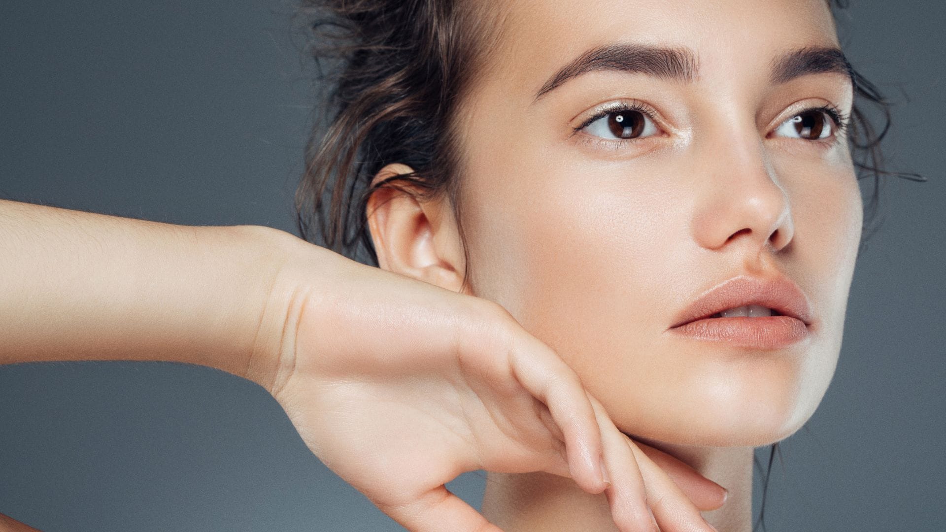 Dermapen, el tratamiento 2 en 1: ilumina la piel y elimina las líneas de expresión