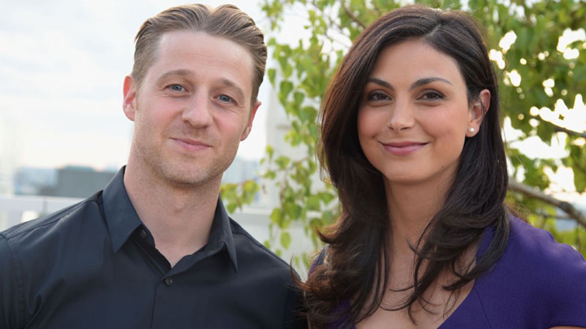 ¡Boda sorpresa! Ben McKenzie y Morena Baccarin, protagonistas de 'Gotham', se han casado