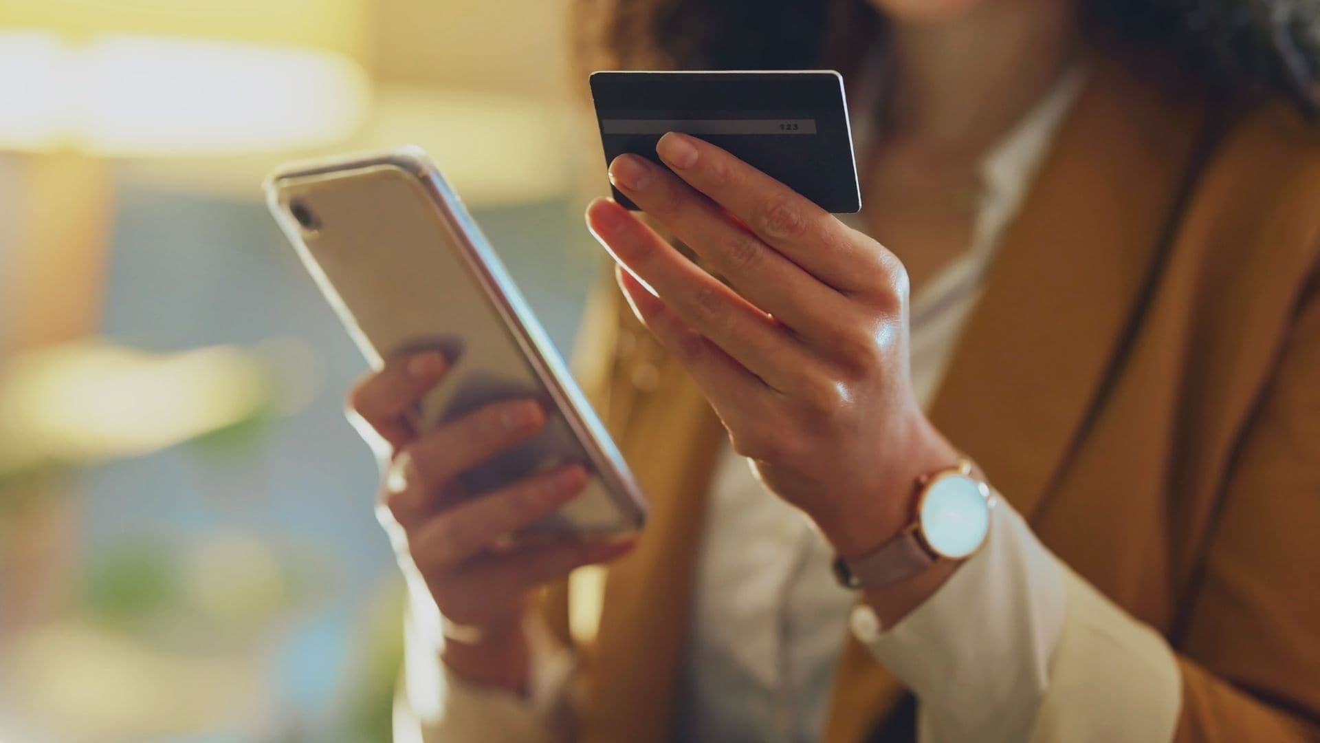Cómo evitar el phishing y comprar seguro este Black Friday 2024