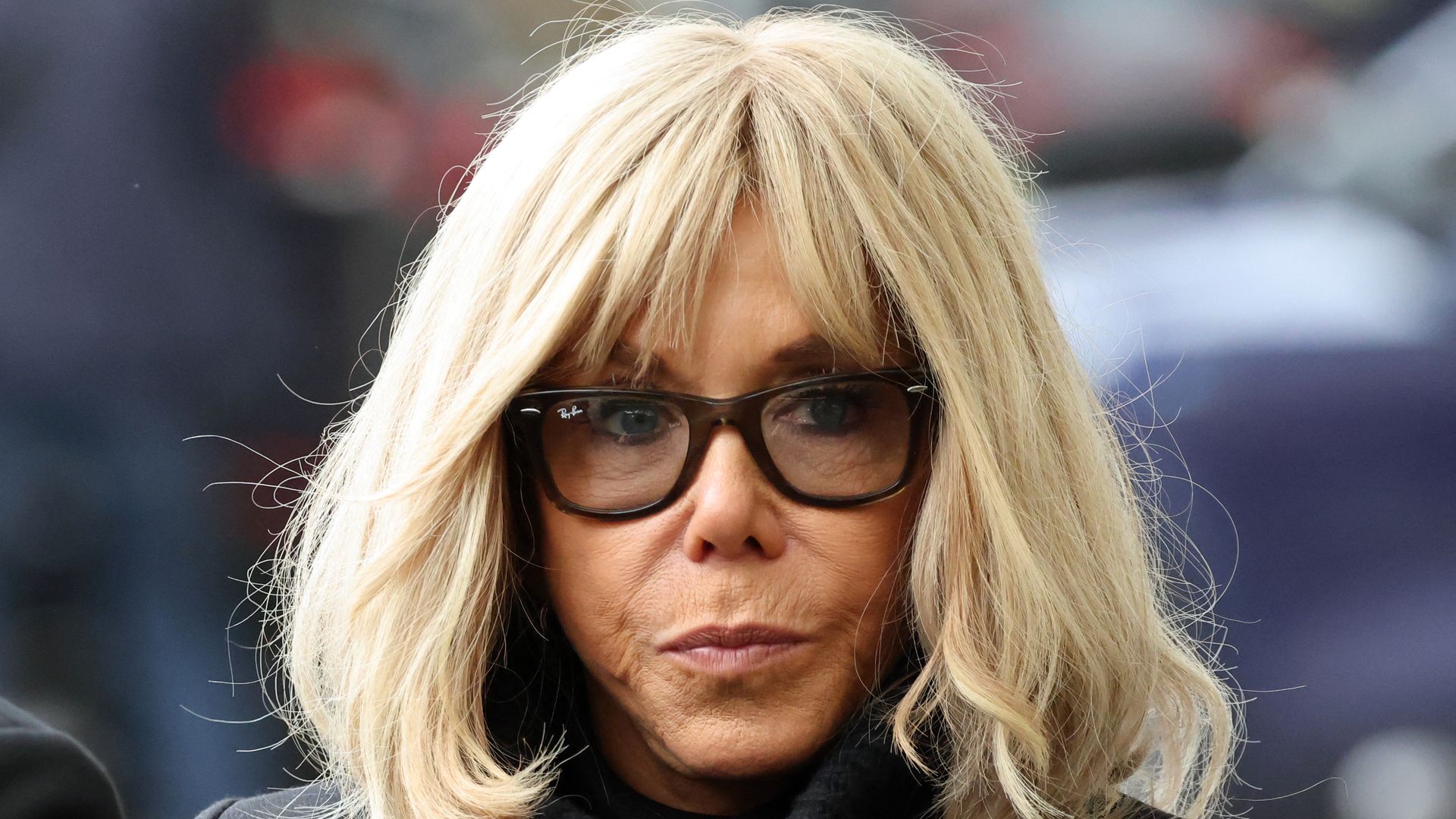 Brigitte Macron le gana la batalla al ciberacoso: penas de prisión para los 10 acusados que difundieron bulos sobre ella