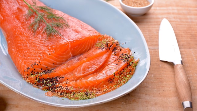 Salmón marinado a la mostaza