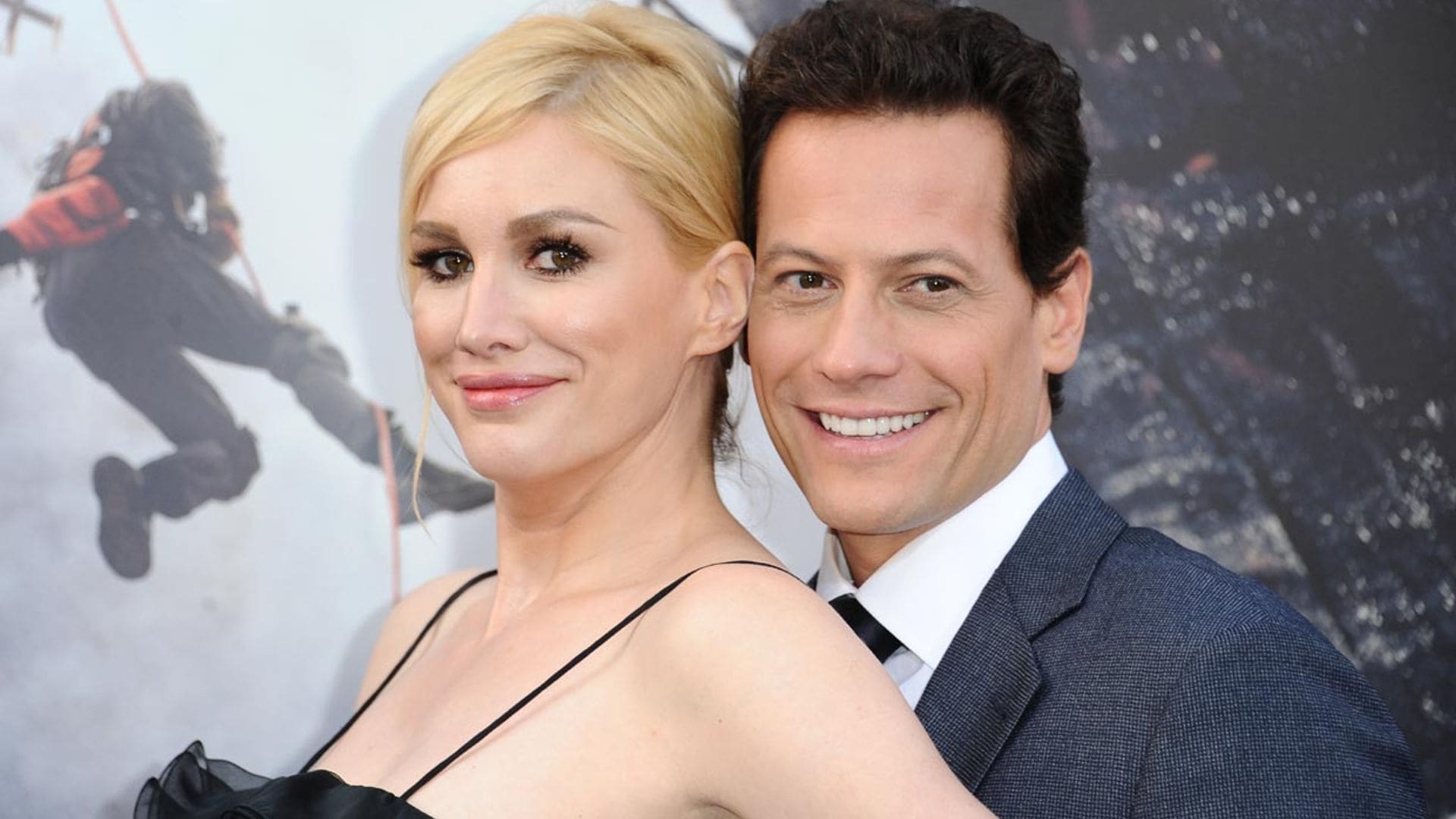 Giro en la guerra de Ioan Gruffudd y su exmujer: ella le acusa de compincharse con una abogada para atacarla