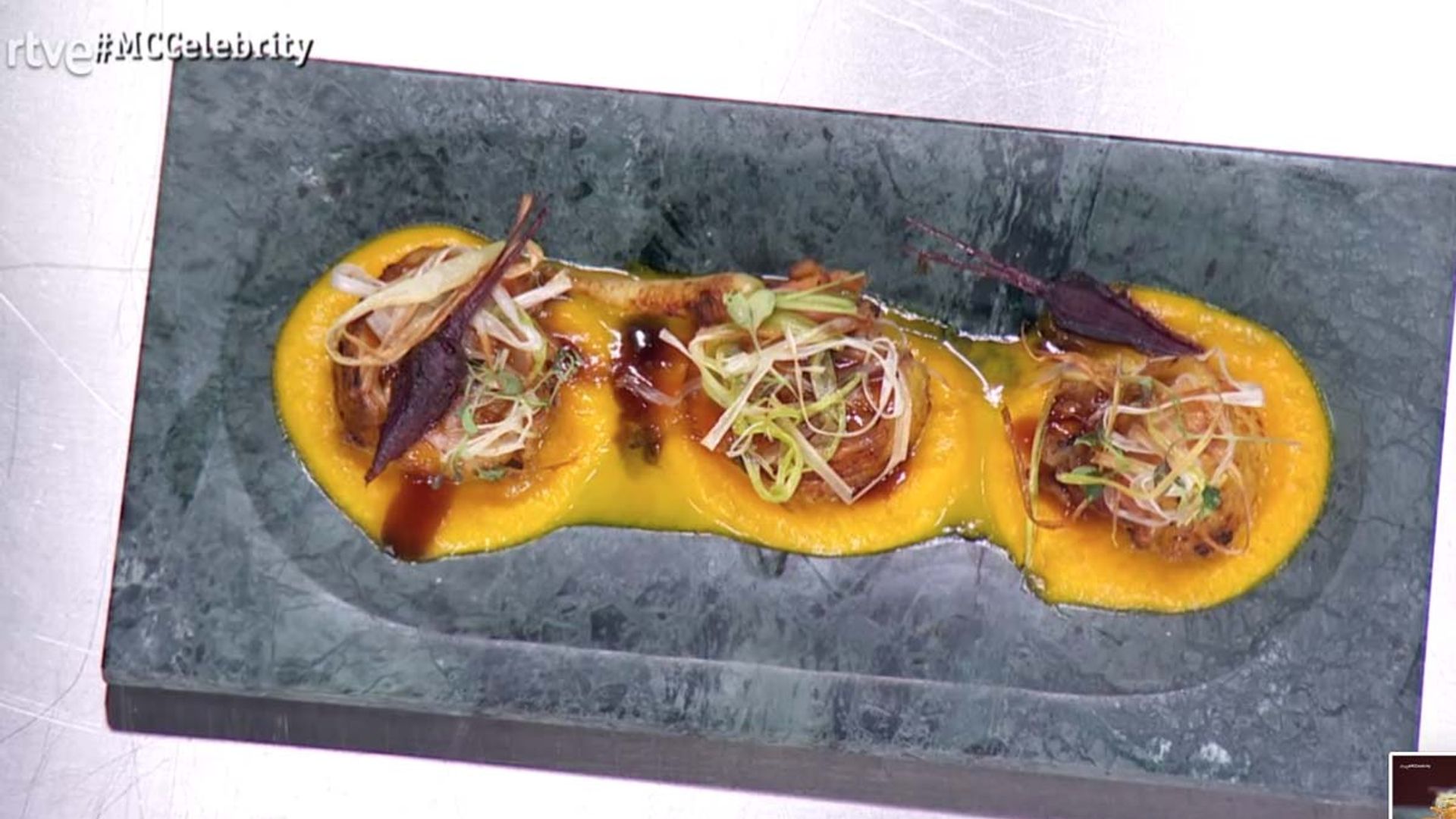 Patricia Conde 'monta el pollo' en el último programa de MasterChef Celebrity