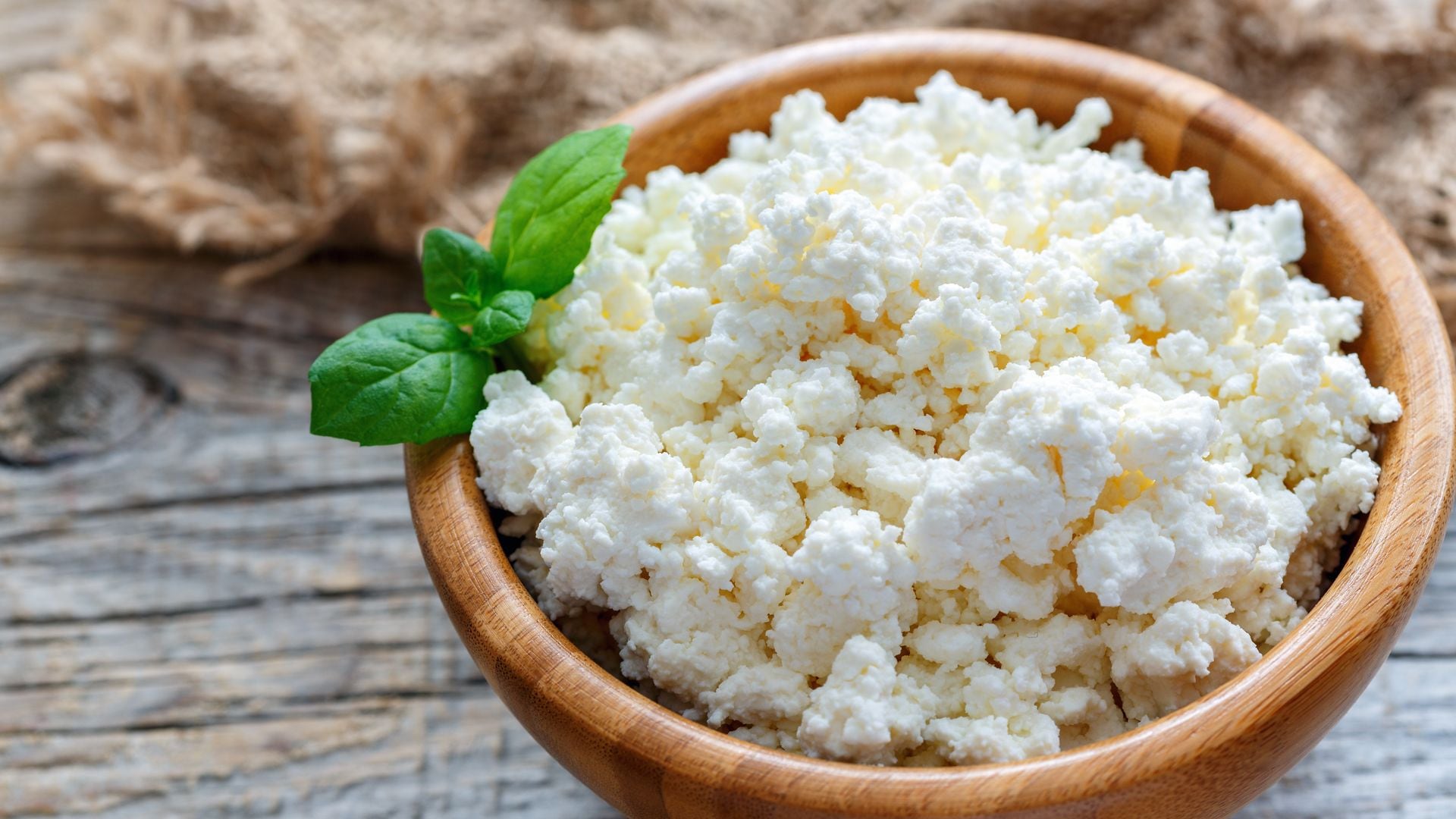 Cómo usar queso cottage en la cocina: propiedades e ideas para disfrutarlo