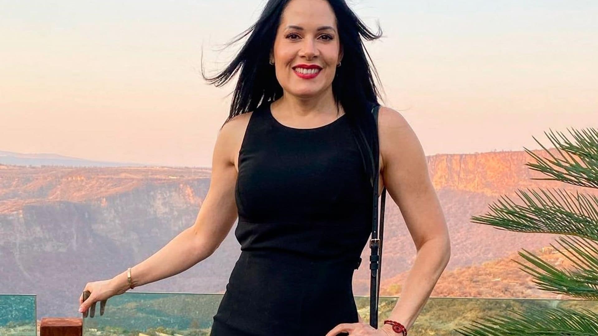 América Guinart, acompañada de su novio, se reúne con sus hijos tras el homenaje a Don Chente