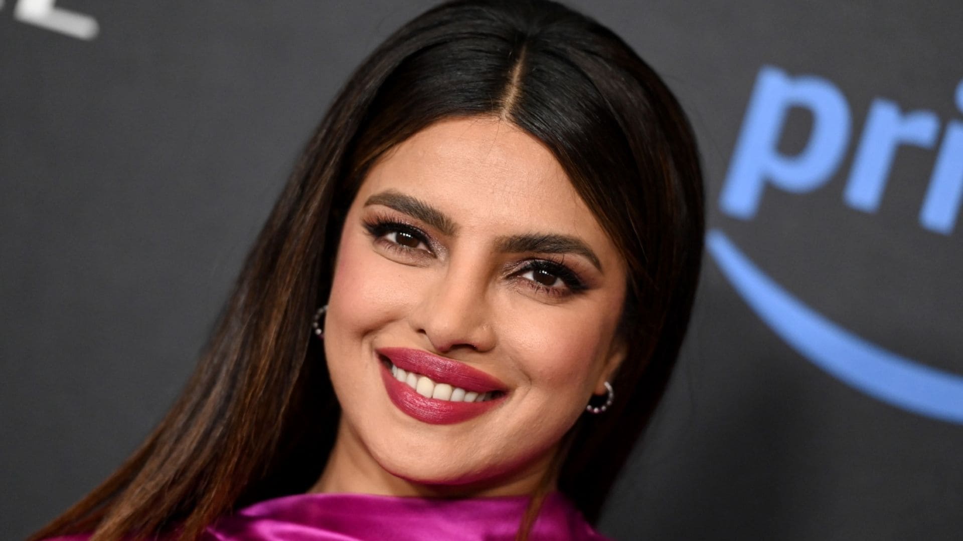 Priyanka Chopra se sincera sobre su relación con Nick Jonas y recuerda cómo una operación la sumió en una depresión