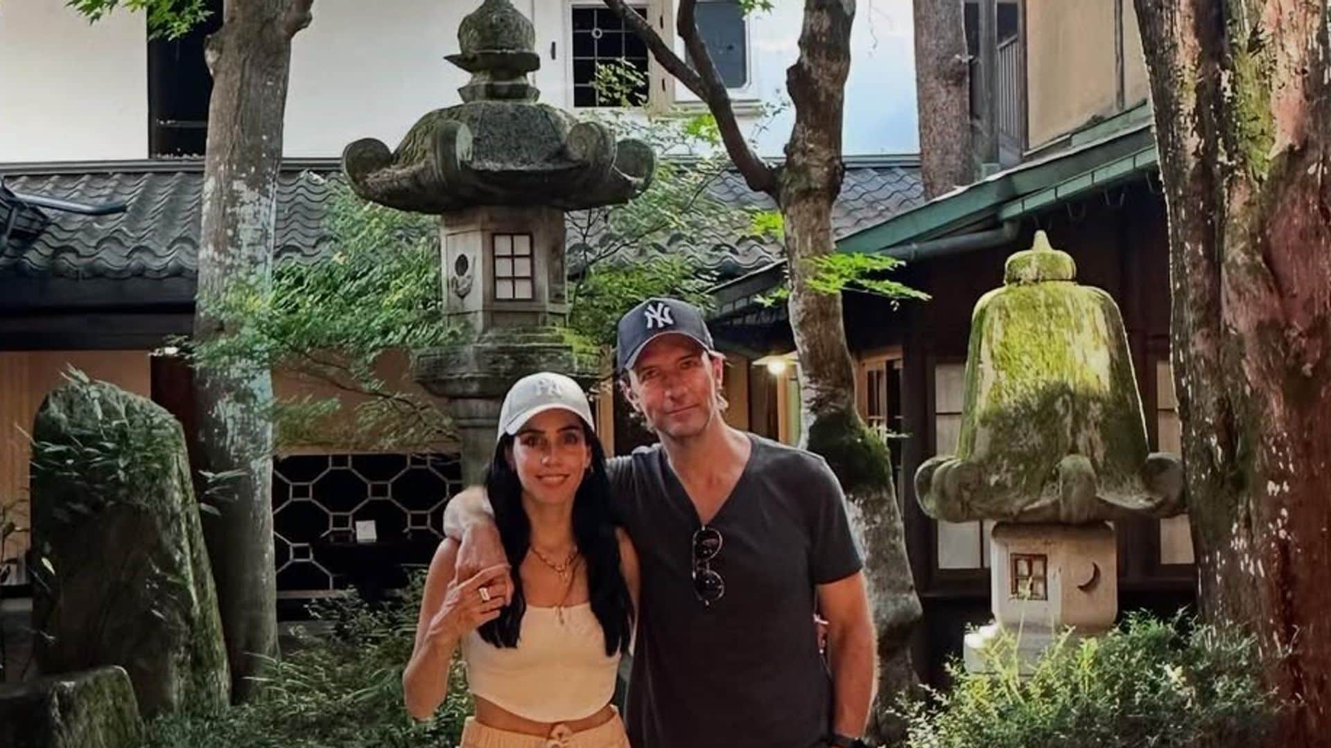 Sandra Echeverría y Leonardo de Lozanne comparten las fotos más románticas de su aventura en Japón