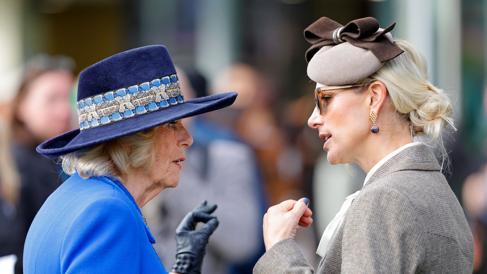 Zara Tindall y la reina Camilla