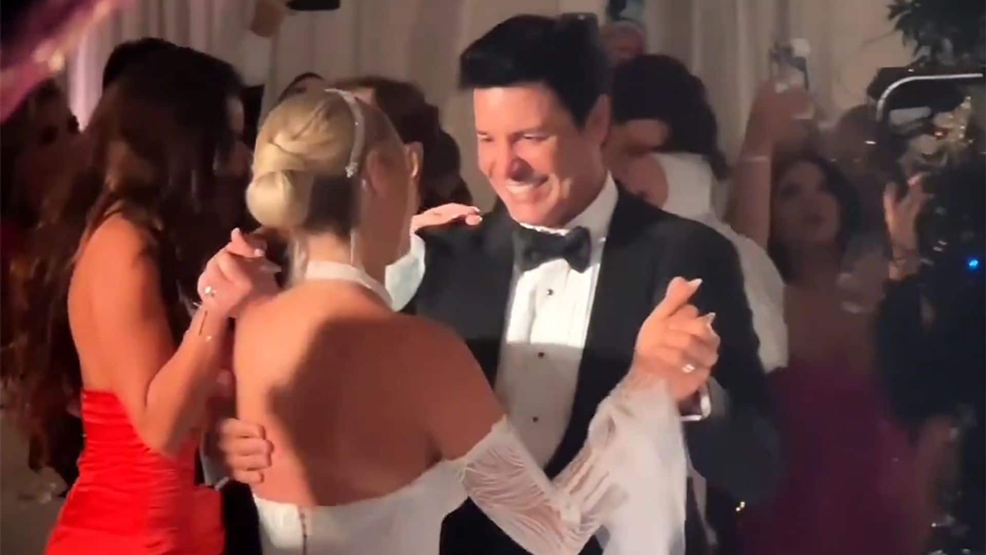 El baile de Chayanne con su sobrina Lele Pons y otros momentazos de la megafiesta tras la boda