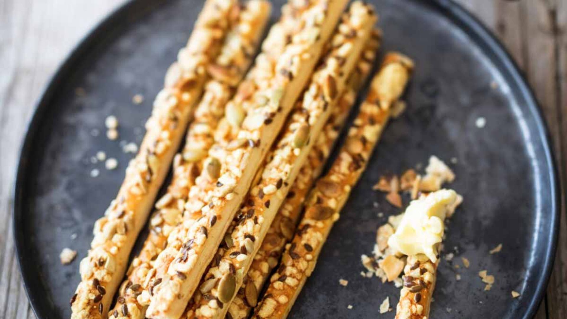 Bastoncitos con pipas de calabaza y girasol
