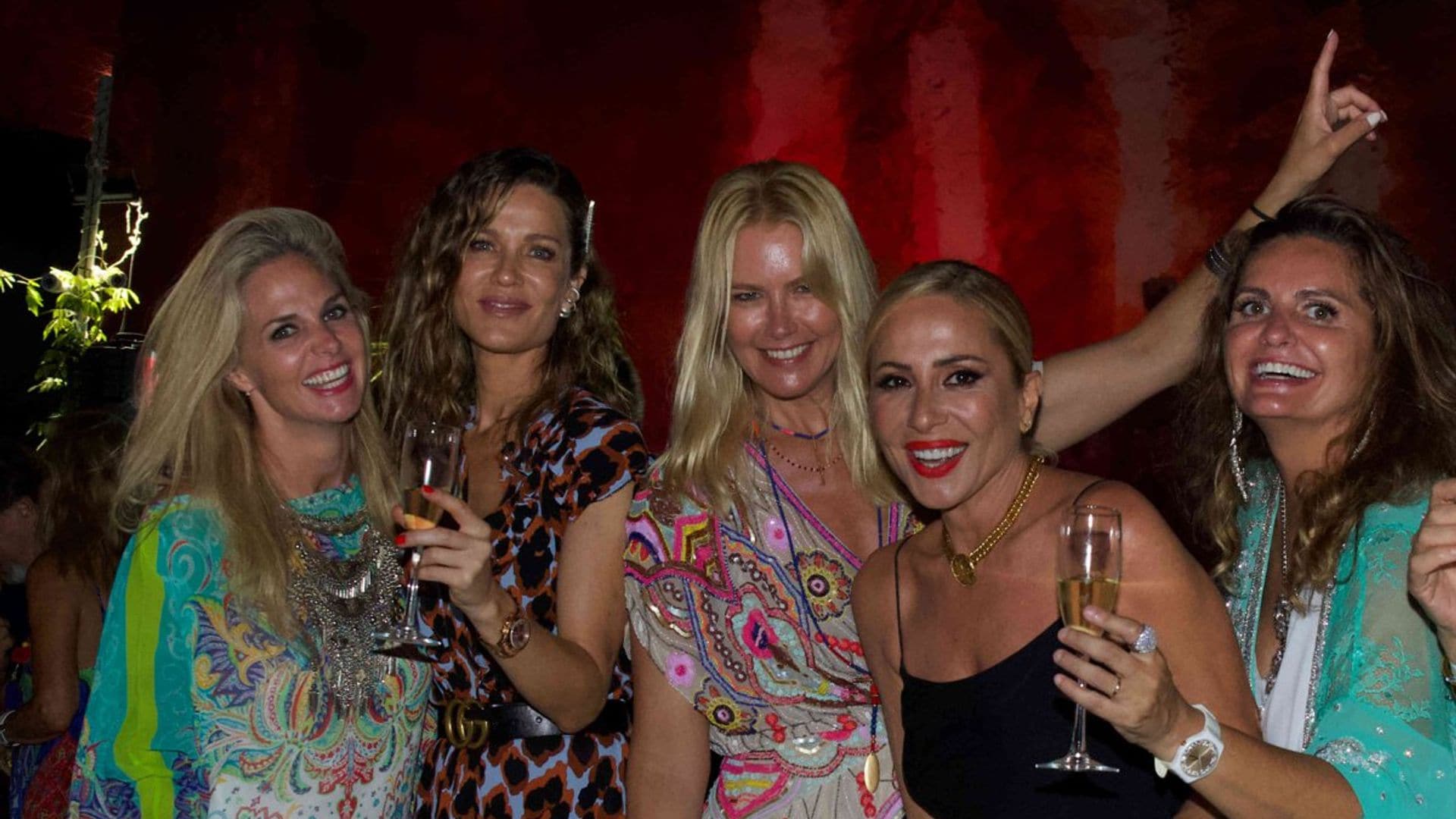 Valeria Mazza, Genoveva Casanova, Jaydy Michel y Marta Sánchez: reunión de bellezas en el concierto de Plácido Domingo, en el Starlite Festival