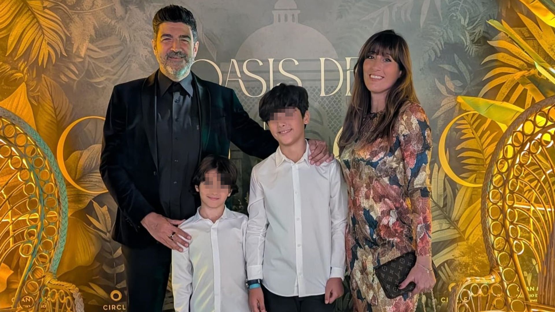 Tony Aguilar con su mujer, Nelly, y sus dos hijos: Biel y Nil