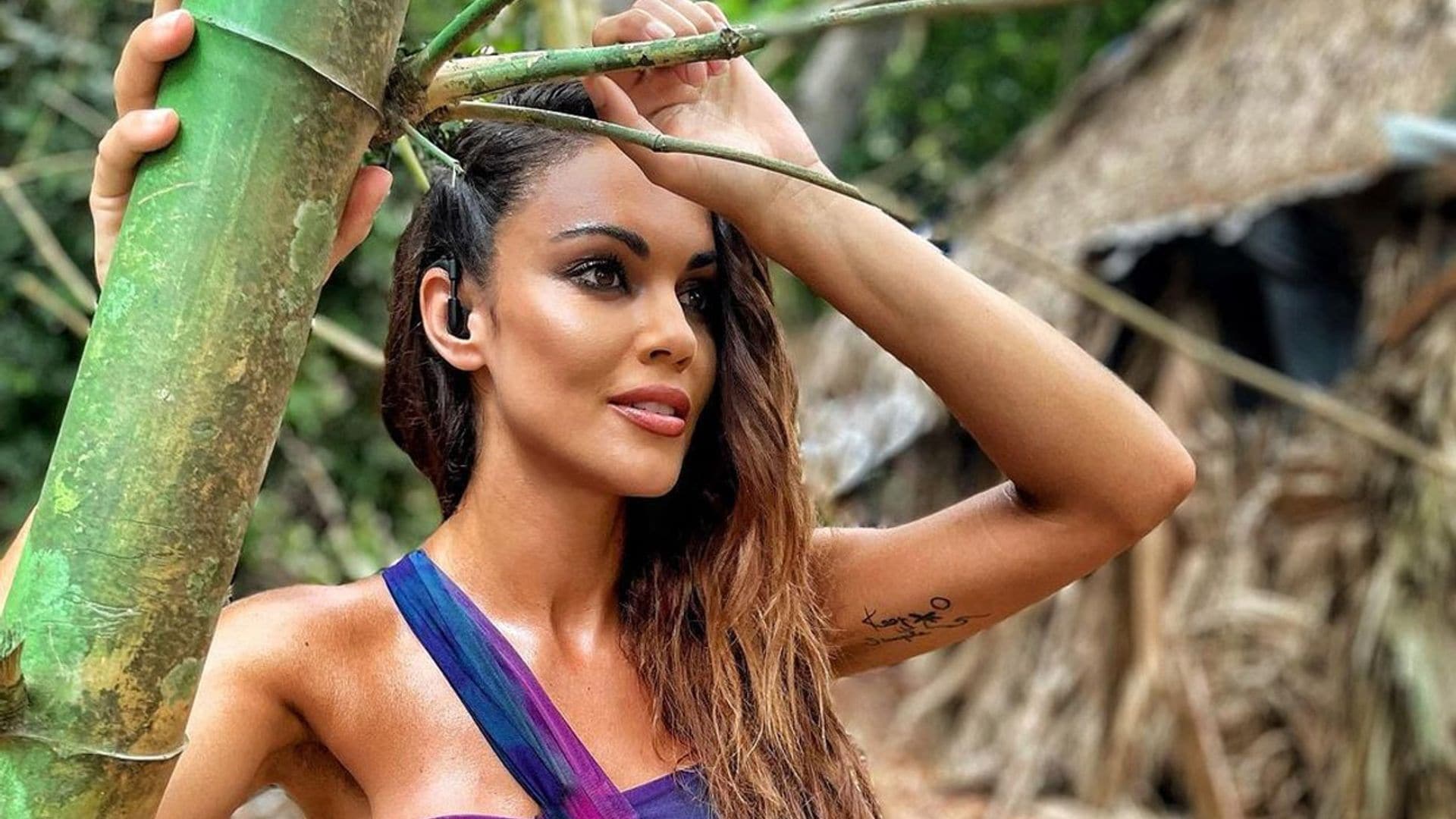 Lara Álvarez, rota de dolor por la muerte de un miembro del equipo de 'Supervivientes'