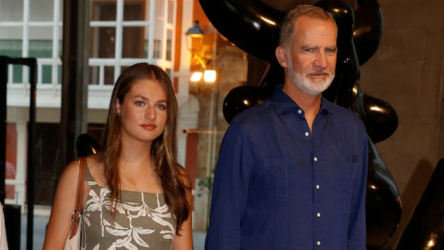 El rey Felipe y la princesa Leonor en la exposición de Paysage Miro 