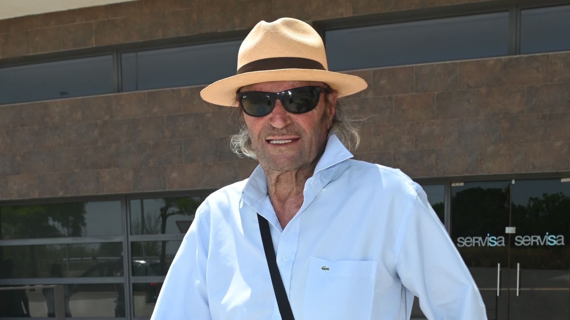 Amador Mohedano en el tanatorio de Micho en Arcos de la Frontera, Cádiz. 9 de julio de 2025