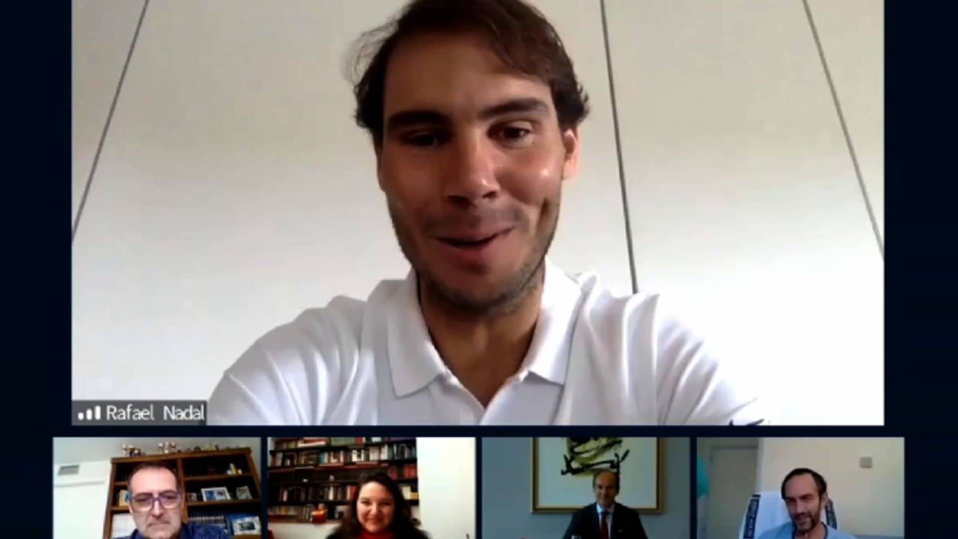 Rafael Nadal anima a los enfermos de COVID-19 con una entrañable videollamada sorpresa