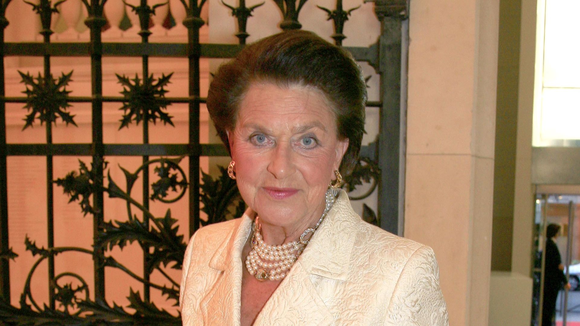La princesa Jeanne Marie de Borglie en una cena