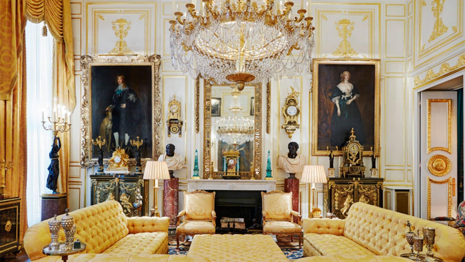 HOLA.com te cuenta los detalles de una de las subastas del año: la colección parisina de Balkany