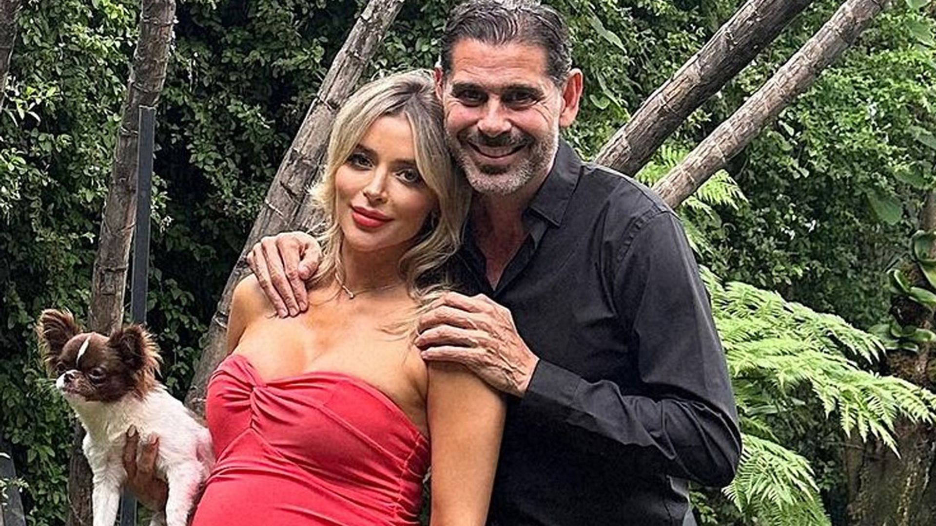 Fernando Hierro comparte la imagen más sensual de su exuberante novia a punto de dar a luz