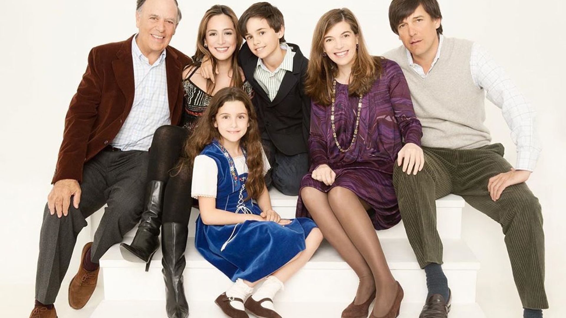 Manuel Falcó cumple la voluntad de su padre, Carlos Falcó, y solicita formalmente uno de sus títulos