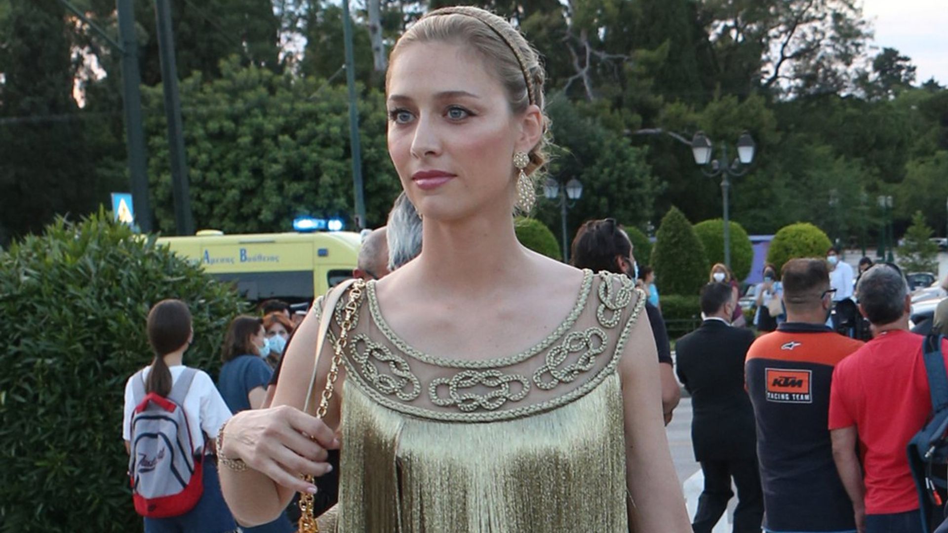Beatrice Borromeo, una princesa de la moda posando en el lago de Como