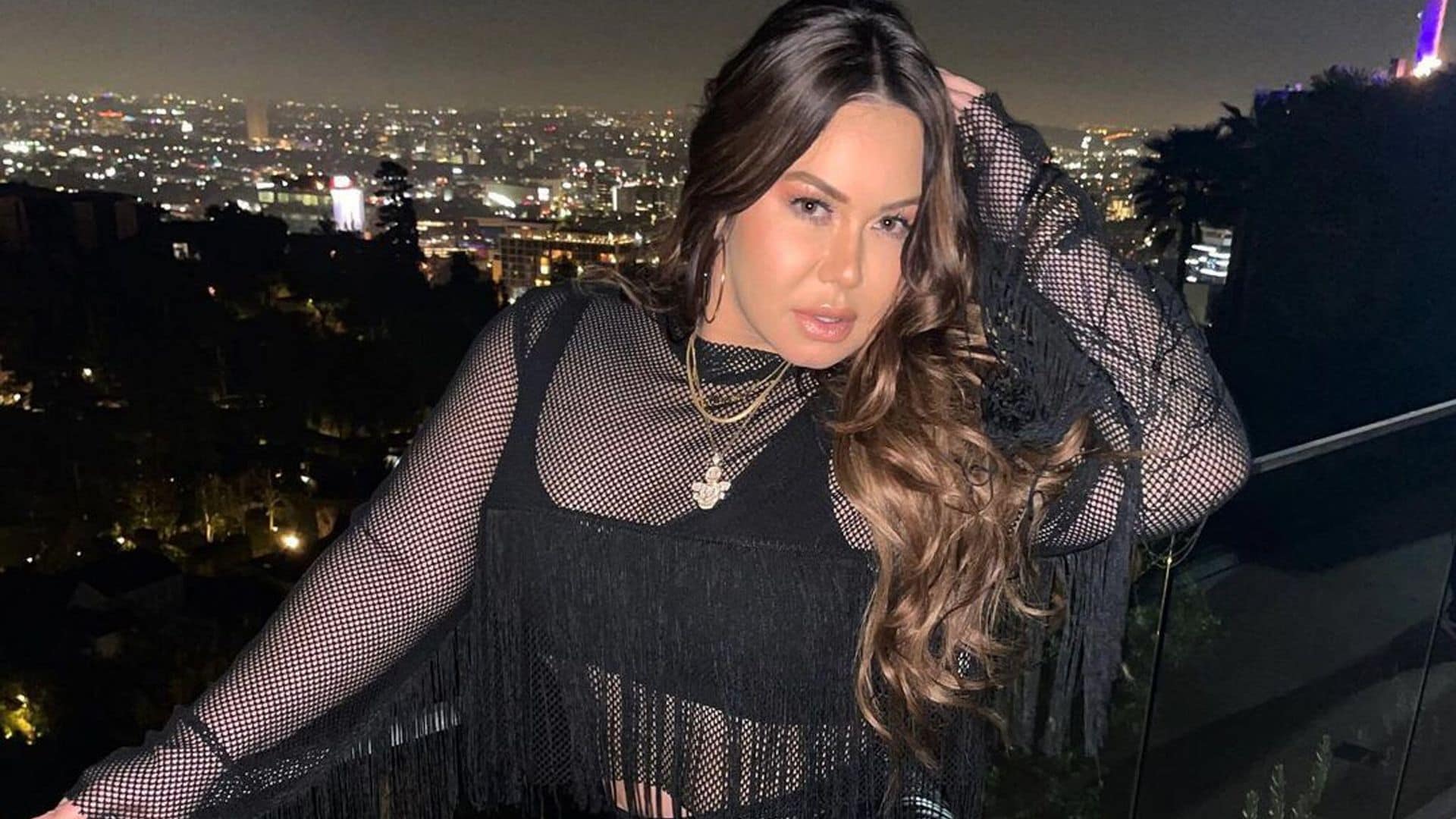 Piscina, cancha de básquetbol y hasta una cascada; así luce la enorme mansión de Chiquis Rivera