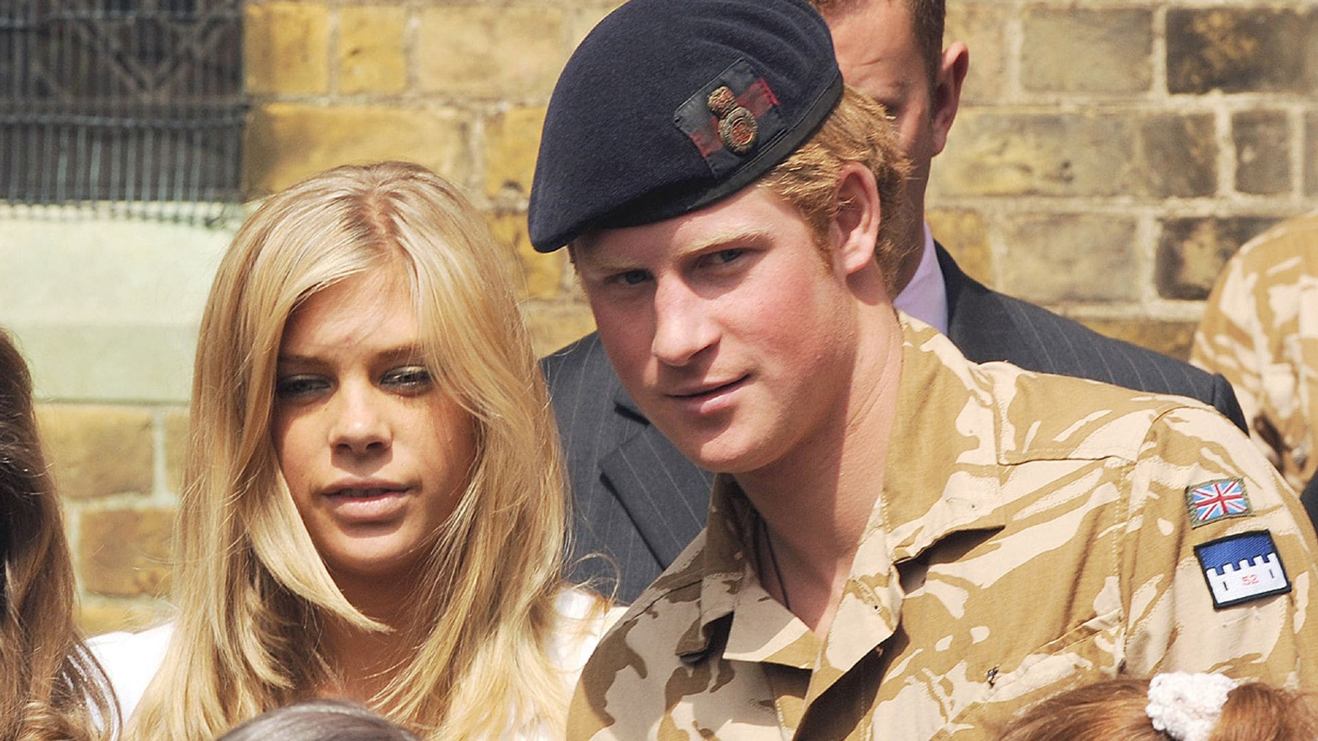 ¡Sorpresa! Chelsy Davy, ex del príncipe Harry, da a luz a su primer hijo tras un embarazo en secreto