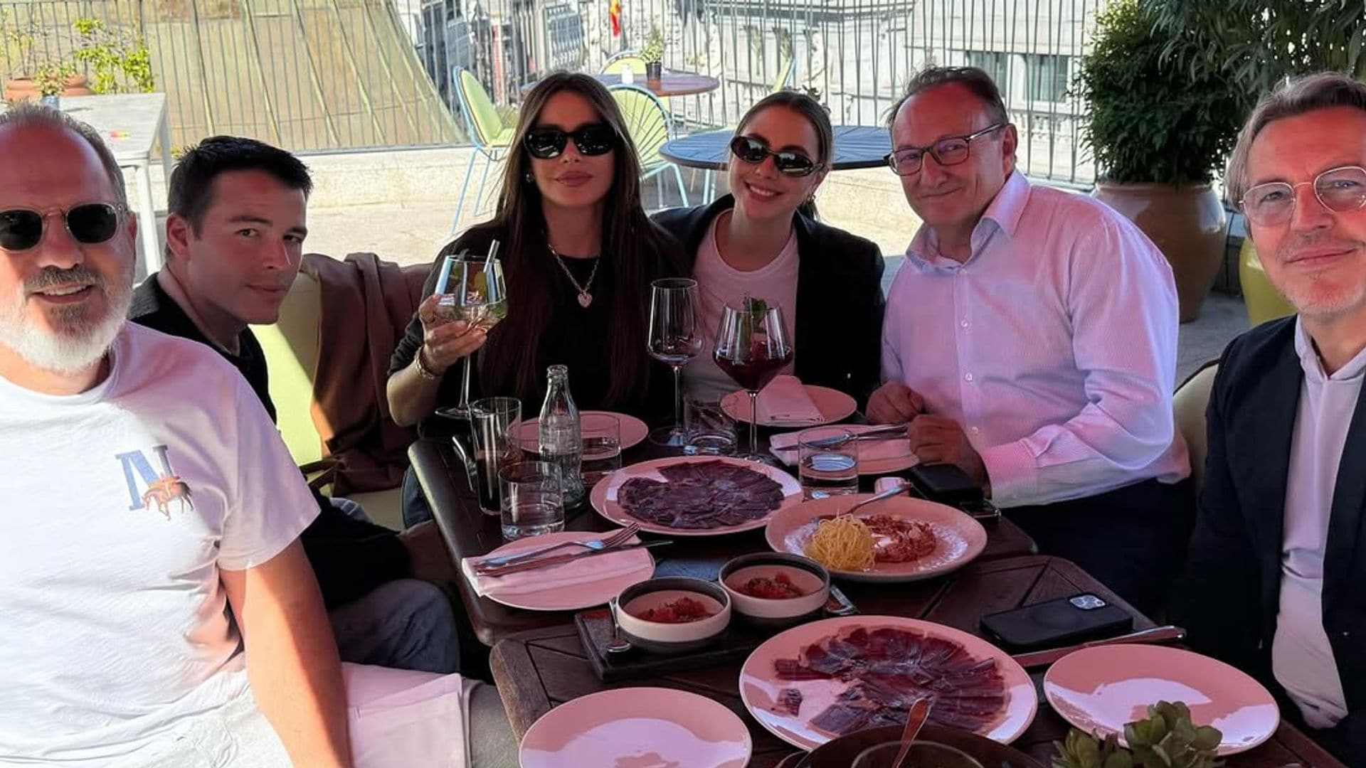 Sofía Vergara, atrapada en Madrid: '8 horas y media encerrados en una terraza'