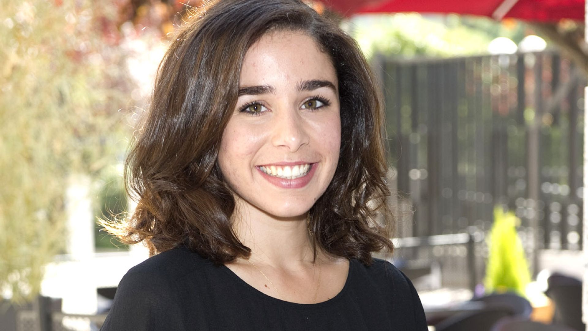 Candela Serrat reaparece con su hija Mérida en la 'isla bonita'