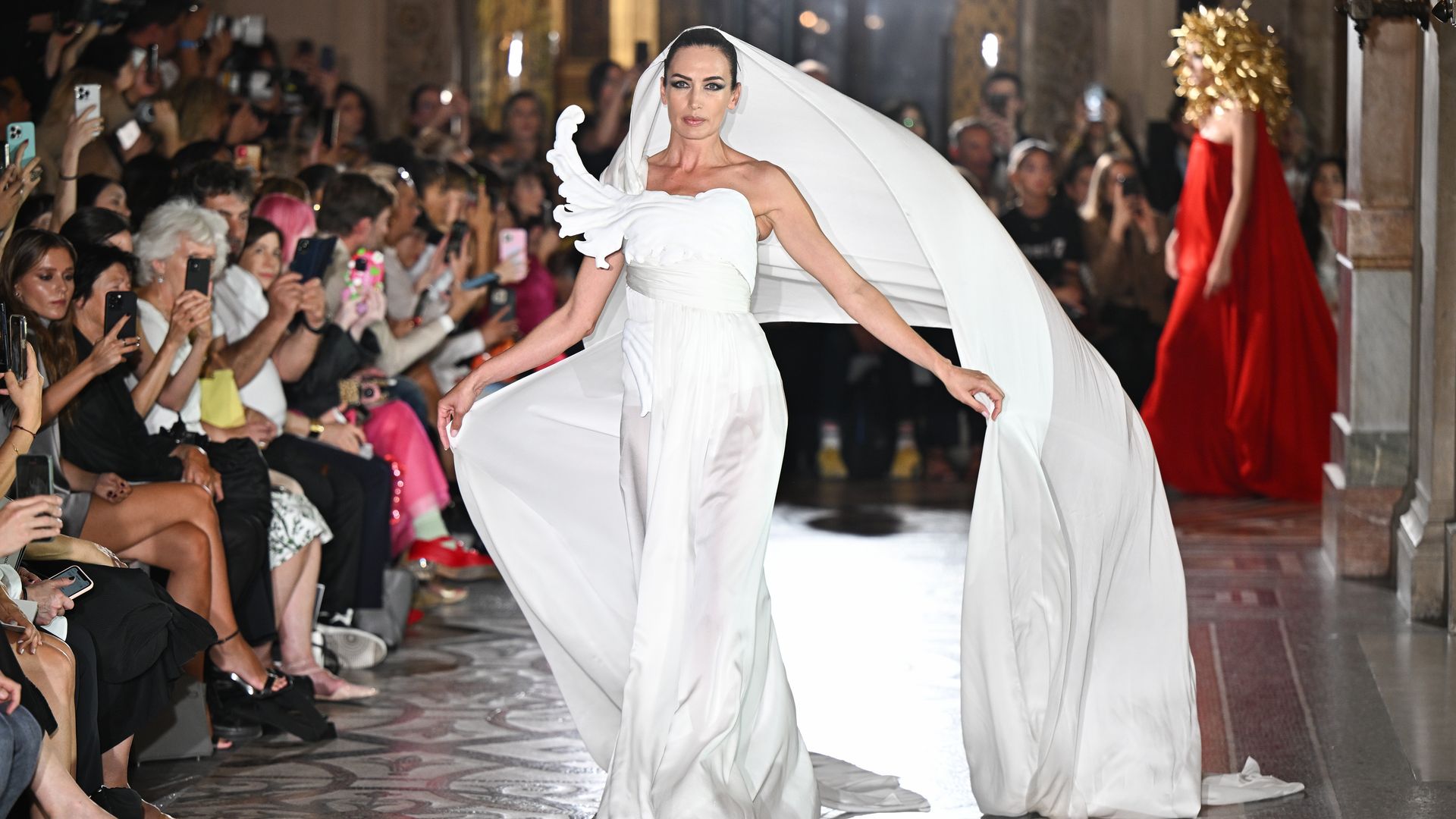 Todas las veces que Stéphane Rolland ha vestido de novia a Nieves Álvarez antes de su boda