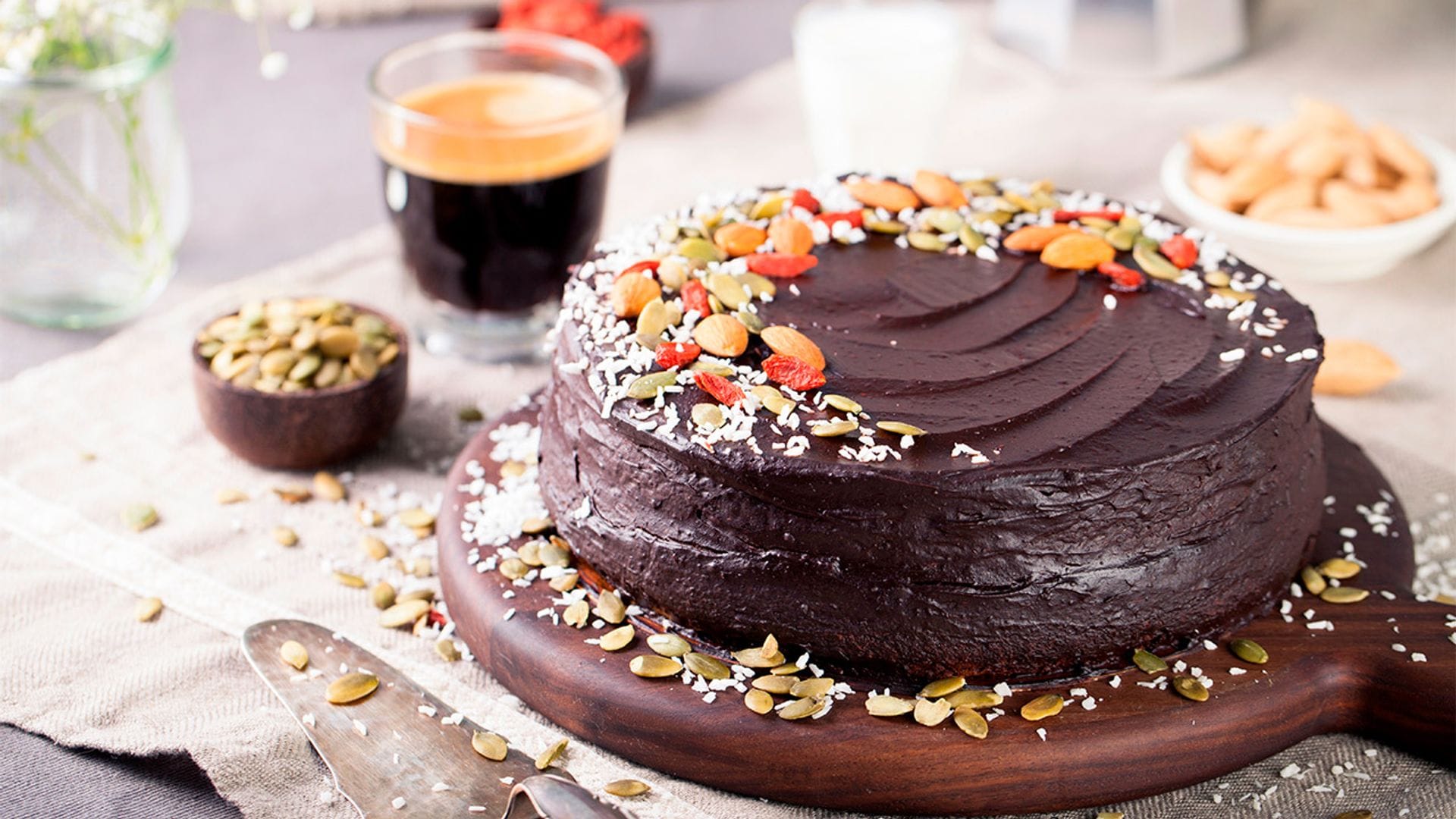 Cómo hacer tarta de chocolate y aguacate, un placer sin culpa