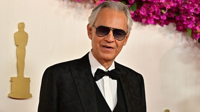 39 andrea bocelli