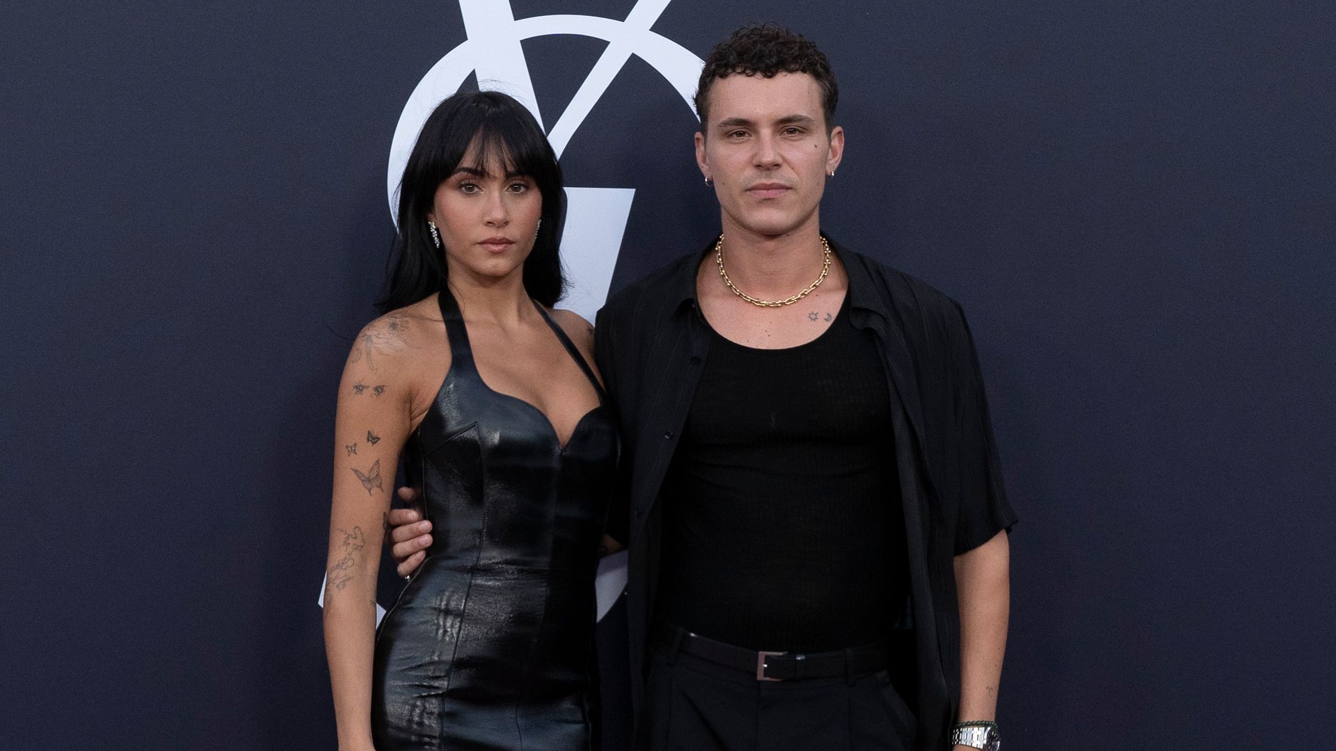 Aitana y Arón Piper, anfitriones de la fiesta 'beauty' más esperada de Madrid