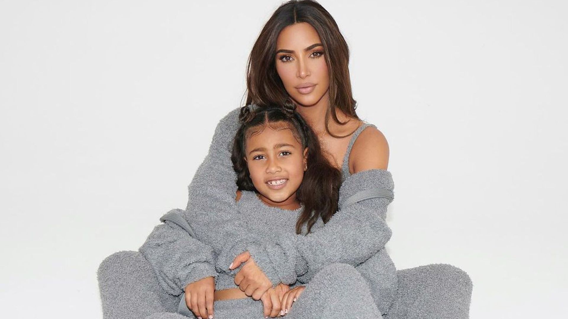 Kim Kardashian y su hija North debutan en TikTok