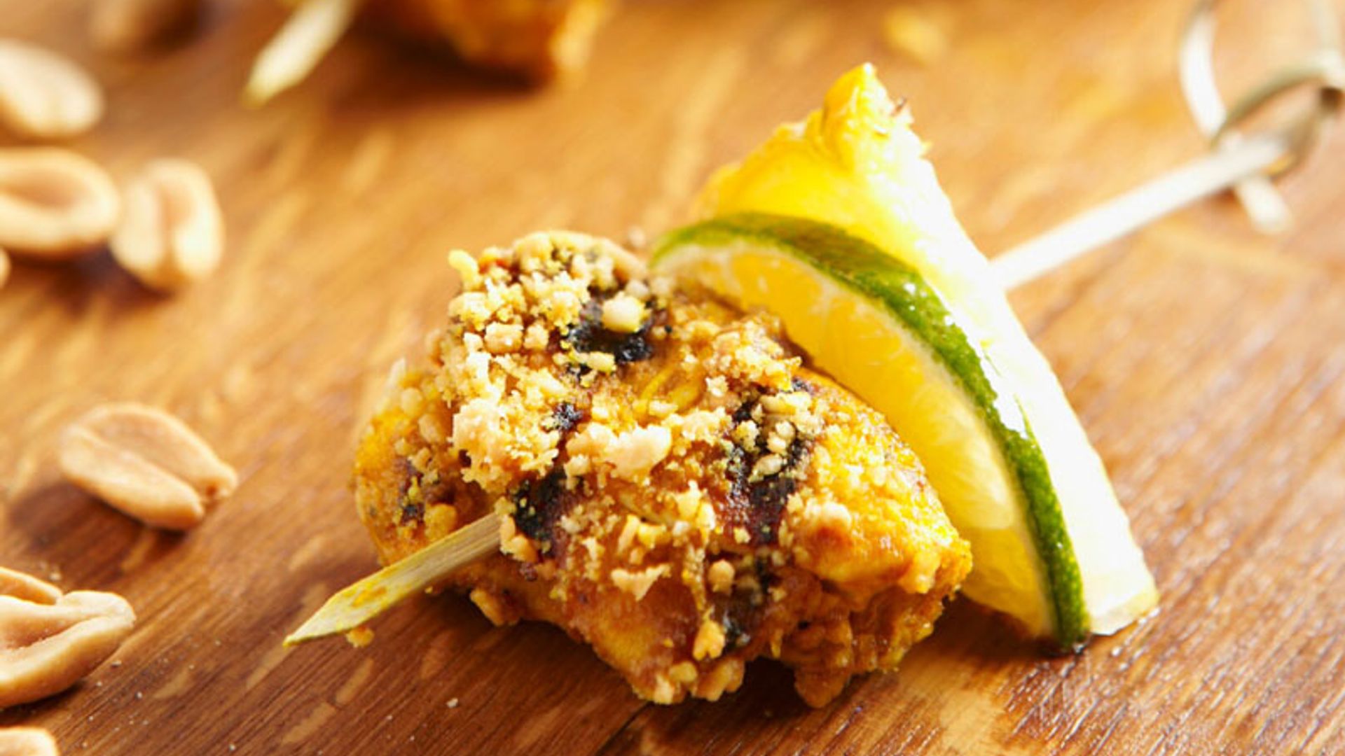 Pincho de pollo, piña y calabacín