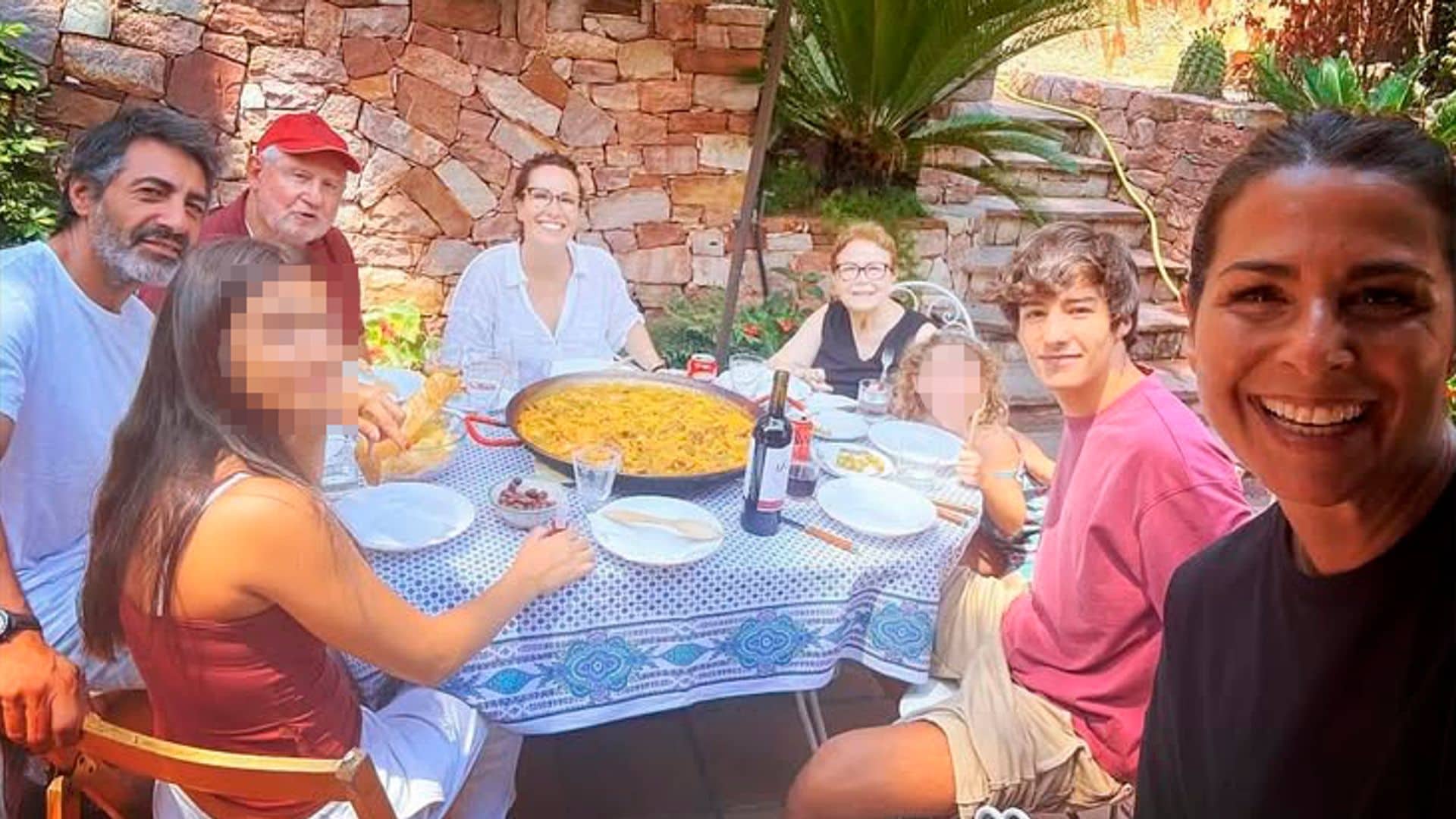 Nuria Roca y su familia en Náquera, Valencia