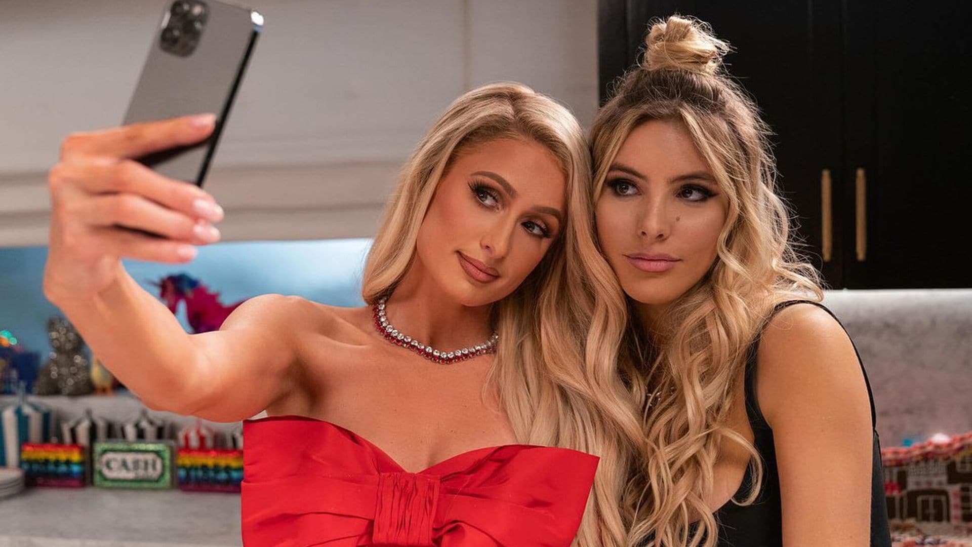Lele Pons y el sensual vestido que usó para la boda de su amiga Paris Hilton