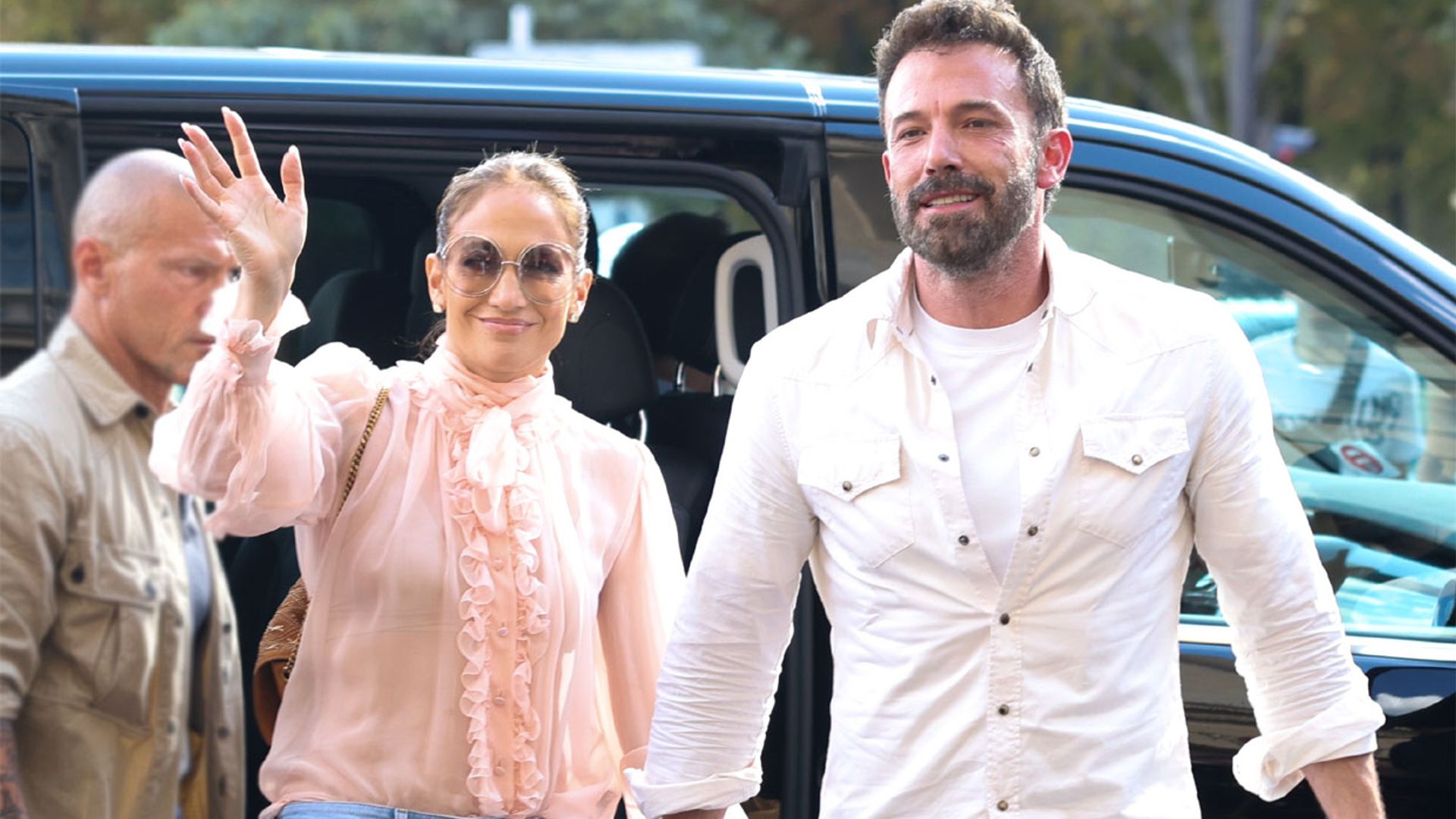 Continúa el maratón de estilo de Jennifer Lopez en su luna de miel parisina