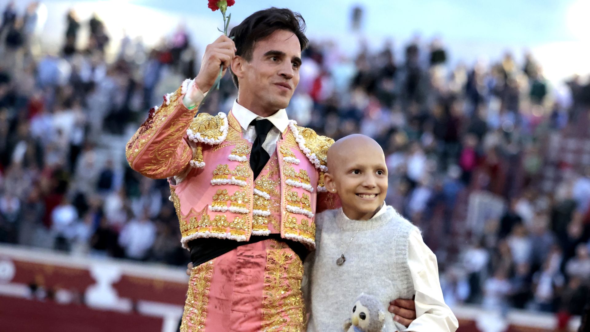 El emocionante homenaje de Gonzalo Caballero en Las Ventas a la ‘princesa futbolera’ María Caamaño: "Todo va por ti, por mi promesa y por tu amor"