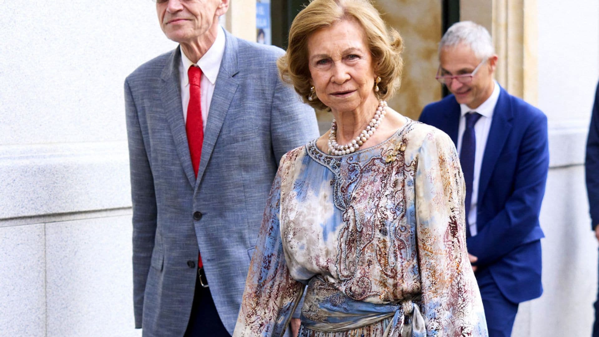 Doña Sofía abandona Mallorca mientras la reina Letizia asiste a su primer acto del verano en la isla