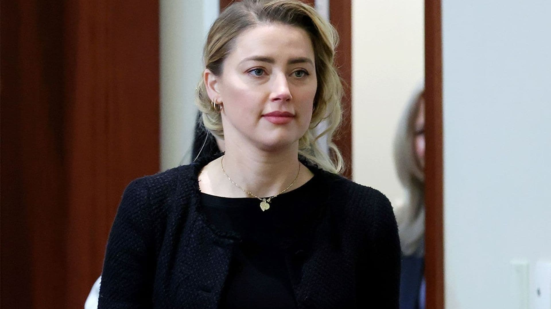 La amenaza de Amber Heard a Johnny Depp para que la siguiera apoyando económicamente