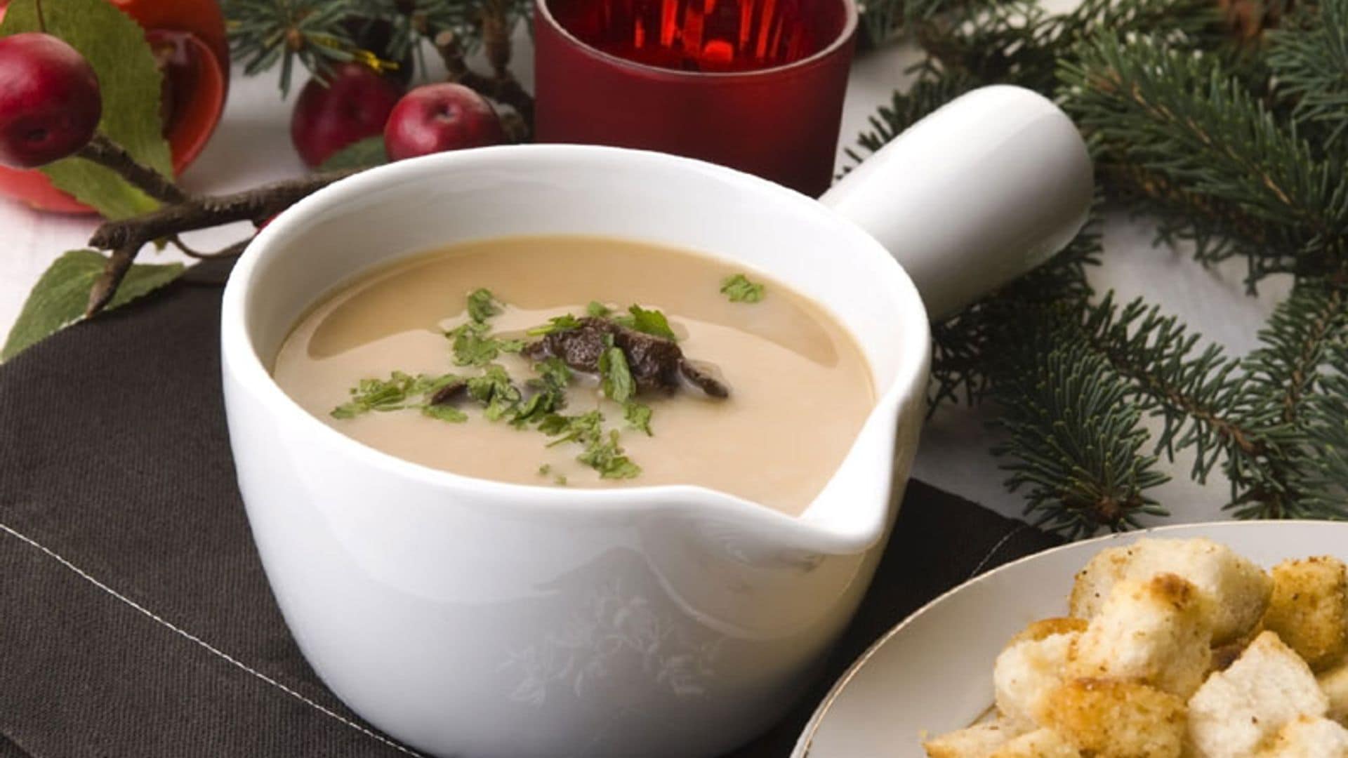 Crema vegana de champiñones con trompetas de la muerte