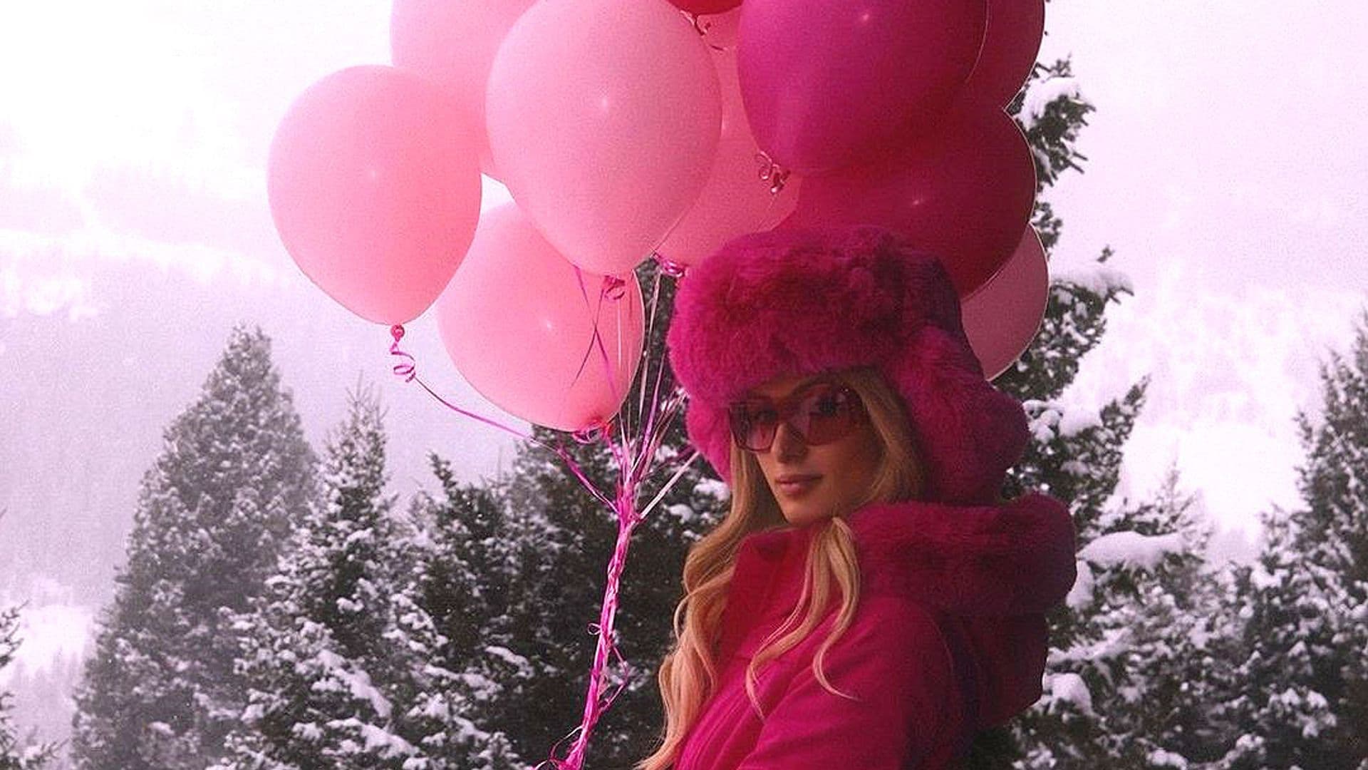 ¡Festejo bajo cero! Con un viaje a la nieve, Paris Hilton celebra su cumpleaños