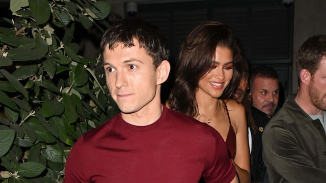 Tom Holland y Zendaya saliendo de un restaurante en New York