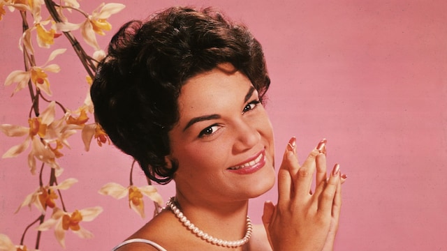 Connie Francis es la cantante detrás del éxito 'Pretty Little Baby'